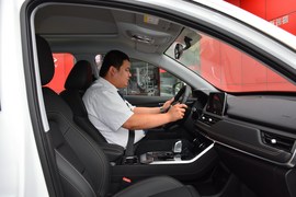   2019款奇瑞瑞虎8 1.6TGDI 自动时尚版 国VI