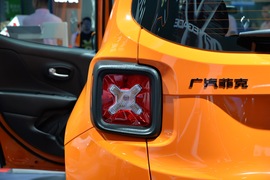 Jeep自由侠