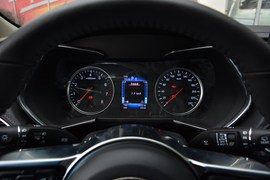   2019款众泰T600 1.5T 自动尊享版