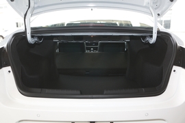   2019款艾瑞泽GX 冠军版 1.5L CVT时尚型