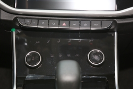   2019款艾瑞泽GX 冠军版 1.5L CVT时尚型