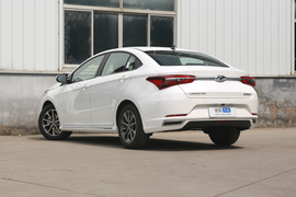   2019款艾瑞泽GX 冠军版 1.5L CVT时尚型