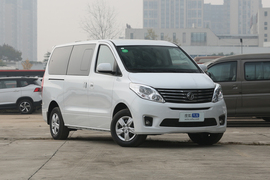   2019款东风风行F600L 2.0L 豪华型 7座