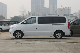   2019款东风风行F600L 2.0L 豪华型 7座