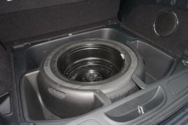   2020款Jeep大切诺基 3.0L 精英导航版