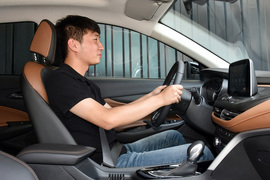   2020款别克昂科拉 20T CVT 豪华型