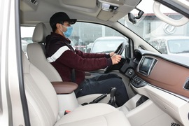   2020款东风风行菱智M5 1.6L手动豪华型 国VI