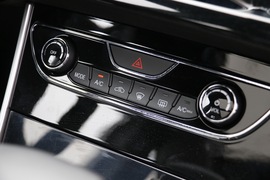   2020款海马8S 1.6TGDI 自动精英型