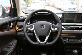   2019款 长安逸动DT 1.6L 自动智享型 国VI