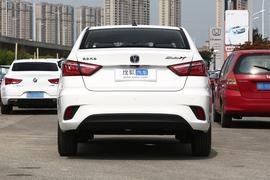   2019款 长安逸动DT 1.6L 自动智享型 国VI