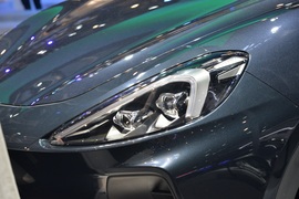   ARCFOX αT 北京车展实拍