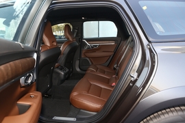   2021款 沃尔沃V90 Cross Country T5 AWD 智尊版