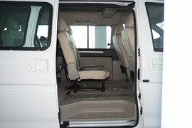   2020款 东风风行菱智 M5L 1.6L 9座基本型