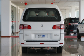   2020款 东风风行菱智 M5L 1.6L 9座基本型