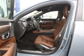   2021款 沃尔沃V90 Cross Country T5 AWD 智远版