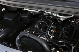   2021款 东风风行菱智 M5L 2.0L 手动基本型 7座