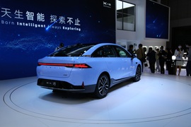   小鹏P5 上海车展实拍