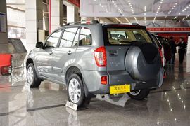   2013款奇瑞瑞虎精英版1.6L手动贺岁版DVVT