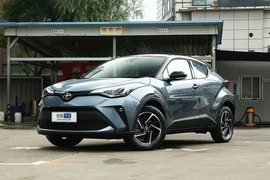   2021款丰田C-HR  2.0L CVT 豪华版