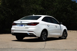   2021款福特福睿斯 1.5L 手自一体 铂金版