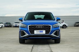   2022款奥迪Q2L  35TFSI时尚动感型