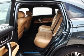   2020款本田UR-V 370TURBO 四驱尊耀版