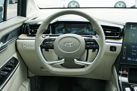   2021款现代库斯途 380TGDi 智爱尊贵版 LUX Premium