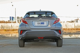   2021款丰田奕泽IZOA 2.0L 奕动版