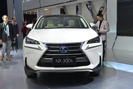   雷克萨斯NX300h 北京车展实拍