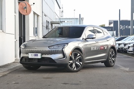   2021款赛力斯SF5 华为智选两驱版