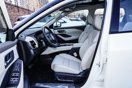   2021款日产奇骏 VC-Turbo 300 CVT 四驱 尊享版 7座