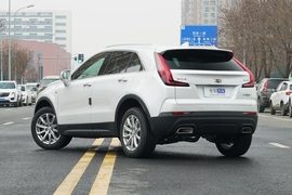   2022款凯迪拉克XT4 28T 两驱风尚型