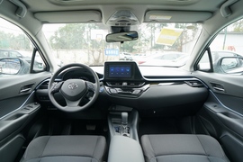   2021款丰田奕泽IZOA 双擎 2.0L 奕行版