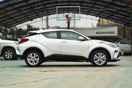   2021款丰田奕泽IZOA 双擎 2.0L 奕行版