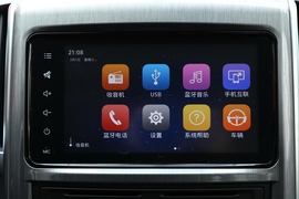   2022款东风风行M7 领爵款 2.0T 自动伯爵版