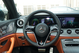   2022款奔驰CLS 300 豪华型