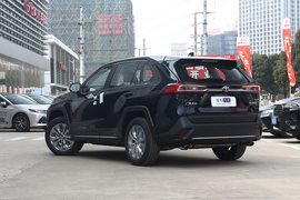   2022款丰田威兰达 2.0L CVT两驱豪华PLUS版