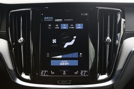   2022款沃尔沃V60 B5 智雅运动版