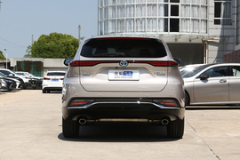  2022款丰田威飒 双擎 2.5L CVT四驱至尊版
