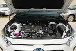   2022款丰田RAV4荣放 双擎 2.5L CVT两驱精英版