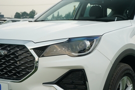   2022款捷途X70S 1.5T 手动芳华版 5座