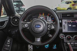   2022款斯巴鲁BRZ 2.4L 手动版