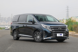   2023款广汽传祺M8 领秀系列 390T 至尊版