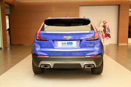   2022款凯迪拉克XT4 28T 四驱原神联名限量版