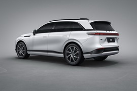   2022款小鹏G9