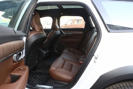   2022款沃尔沃V90 Cross Country B5 AWD 智远版
