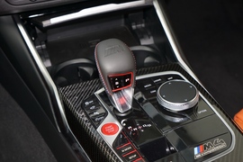   2023款宝马M4双门轿跑车 雷霆版