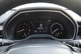   2022款丰田亚洲龙 2.0L 进取版