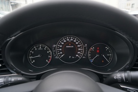   2022款马自达3 昂克赛拉 2.0L 自动质雅版