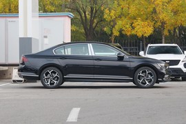   2023款大众迈腾 200万辆纪念版 280TSI DSG领先型